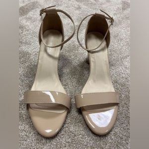 Nude open-toe, block heels